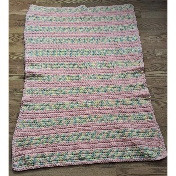 Handmade Pink Gray Yellow Chunky Crochet Blanket Squishy 33x51 - Picture 1 of 6